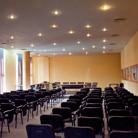 Hotel Perla Timişoara Afaceri foto